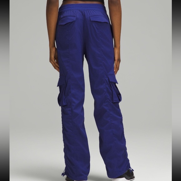lululemon athletica Pants - LULULEMON DANCE STUDIO RELAXED FIT MR CARGO PANTS IN LARK SZ M NWT